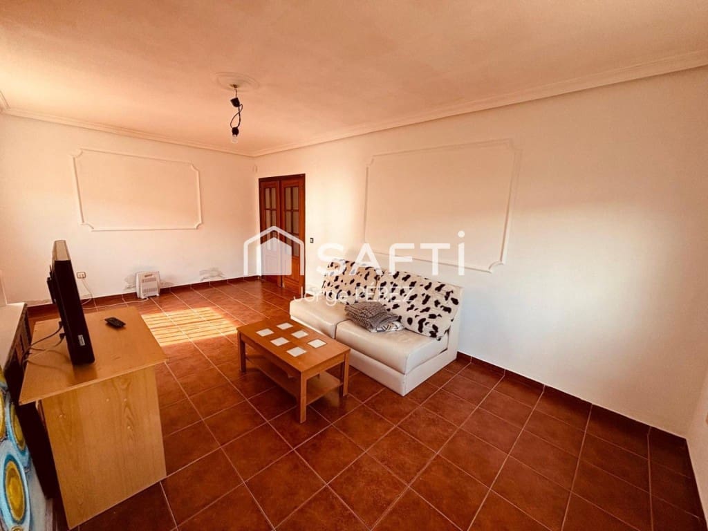 5 sovrum Villa till salu i Nambroca med garage - 270 000 € (Ref: 9611349)