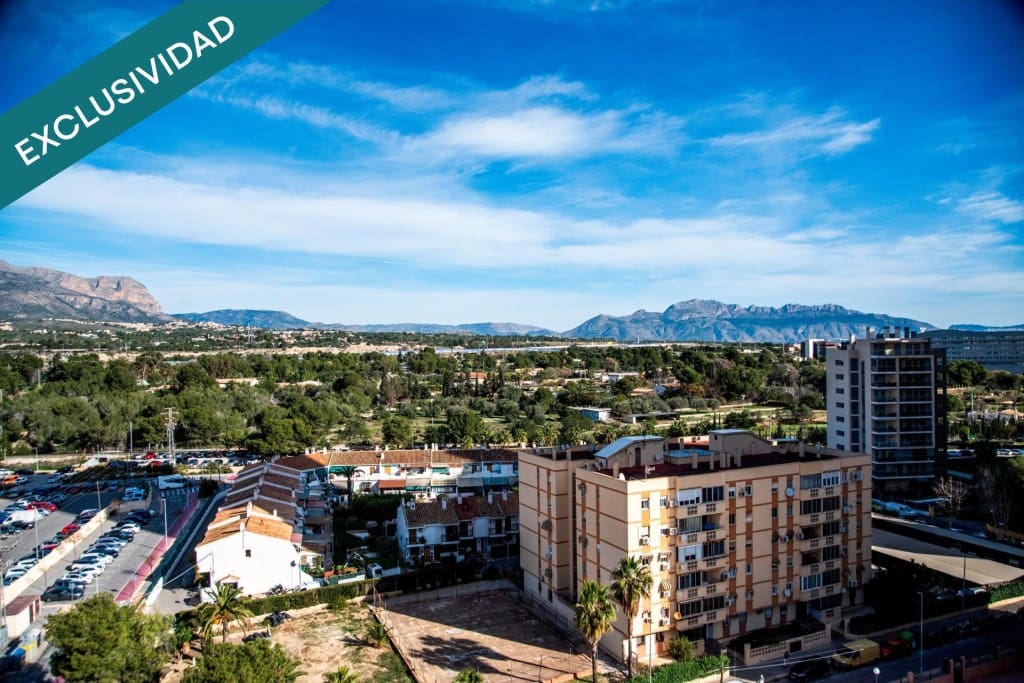 2 slaapkamer Penthouse te koop in Benidorm met zwembad - € 185.000 (Ref: 9615505)