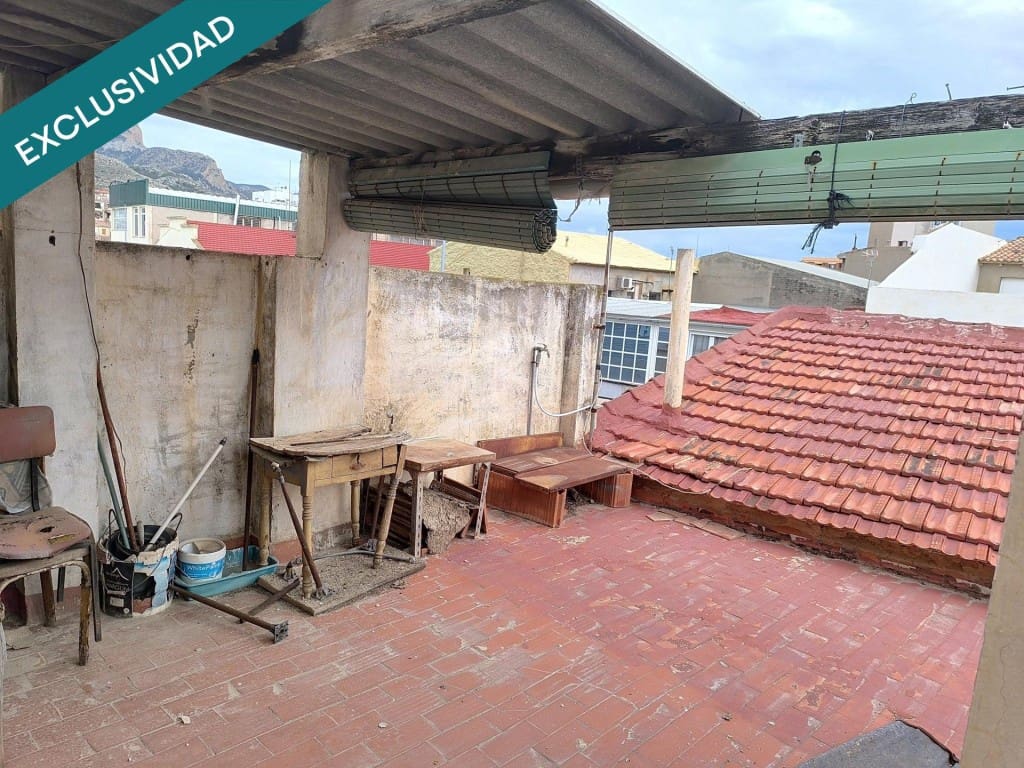 4 soveværelse Lejlighed til salg i Petrel / Petrer - € 60.000 (Ref: 9615506)