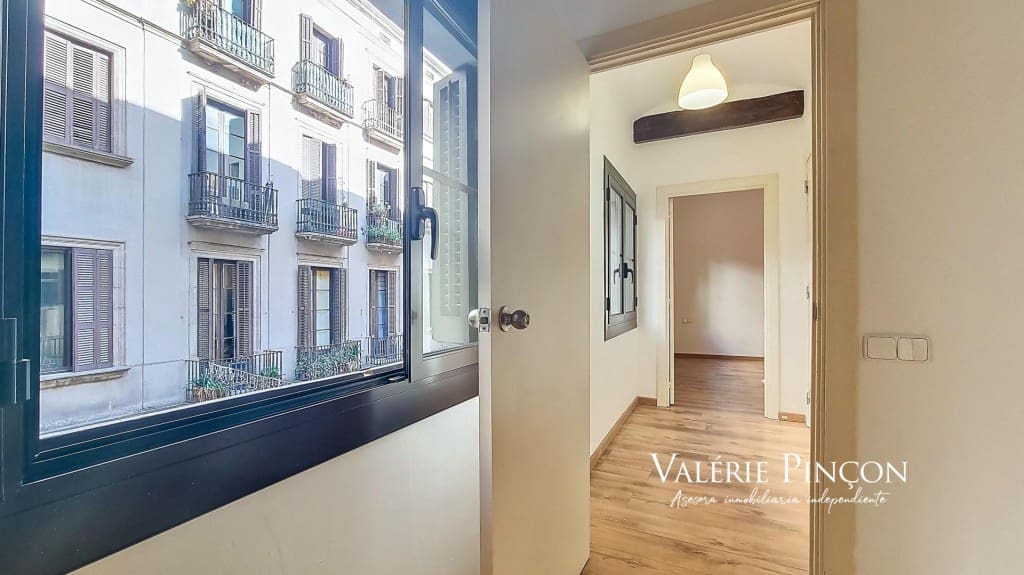 2 soveværelse Lejlighed til salg i Barcelona by - € 500.000 (Ref: 9615508)