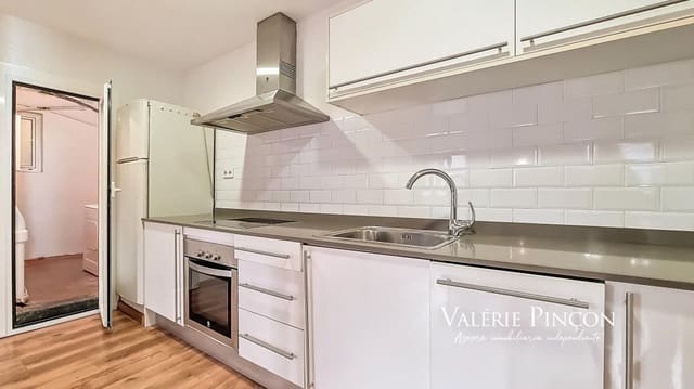 2 soveværelse Lejlighed til salg i El Barri Gòtic, Barcelona by - € 500.000 (Ref: 9615508)