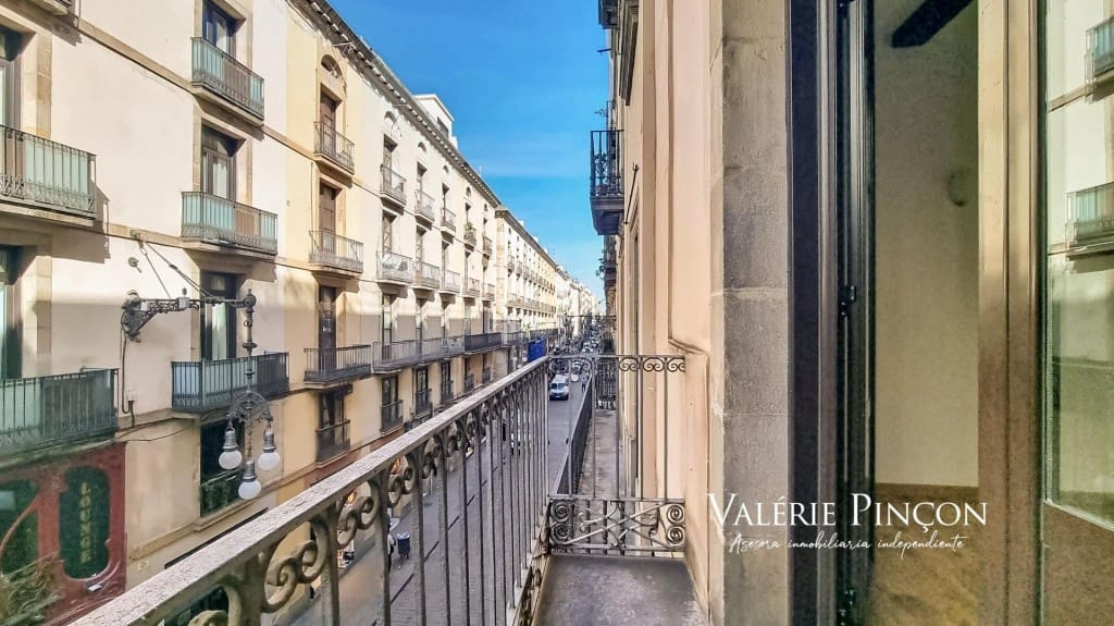 2 soveværelse Lejlighed til salg i Barcelona by - € 500.000 (Ref: 9615508)