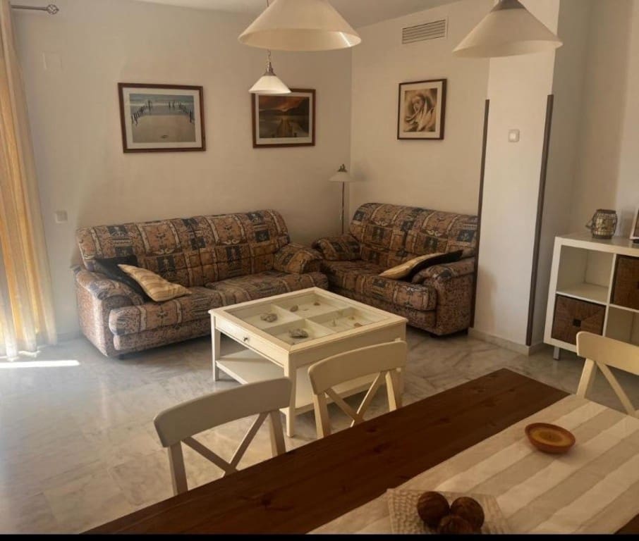 6 bedroom Villa for sale in Chiclana de la Frontera with garage - € 350,000 (Ref: 9615509)