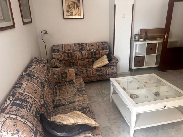 6 bedroom Villa for sale in Chiclana de la Frontera with garage - € 350,000 (Ref: 9615509)