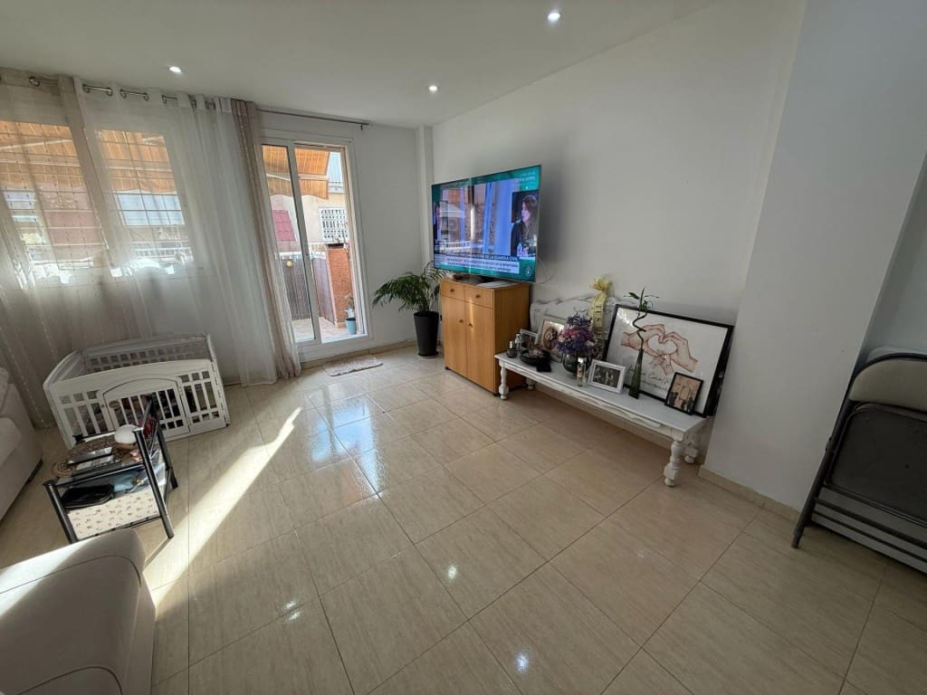 3 sovrum Radhus till salu i Almassora / Almazora med garage - 148 000 € (Ref: 9615510)