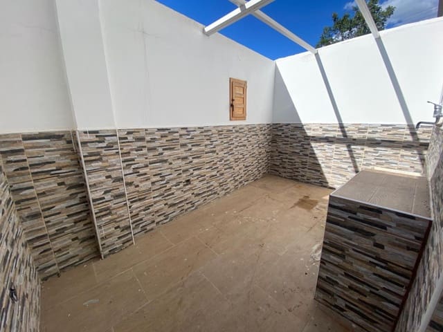 Adosado de 3 habitaciones en Almassora / Almazora en venta con garaje - 148.000 € (Ref: 9615510)