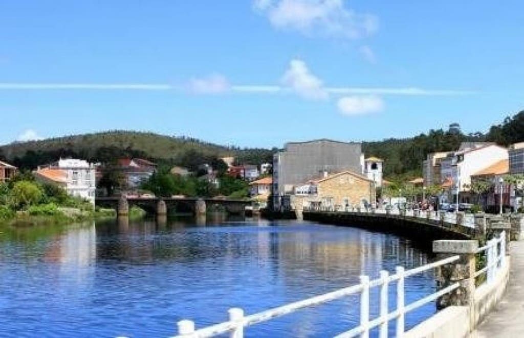 1 sovrum Finca/Hus på landet till salu i Camarinas - 75 000 € (Ref: 9615511)