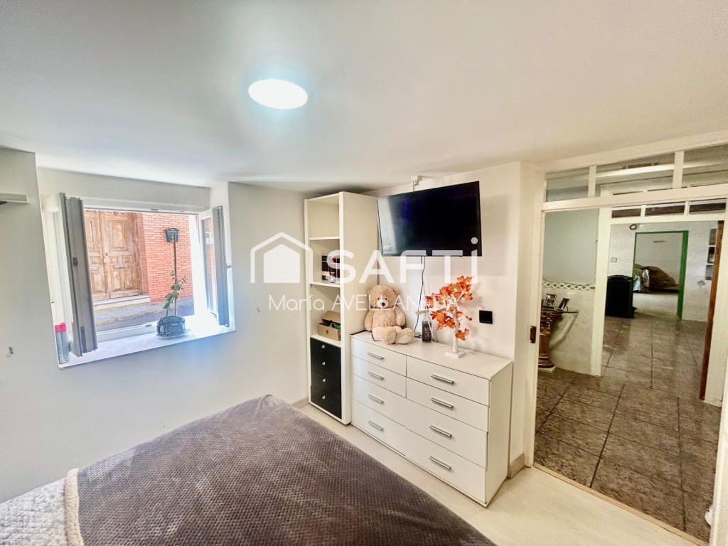 3 sovrum Villa till salu i Santa Cristina de Valmadrigal med garage - 45 000 € (Ref: 9615513)