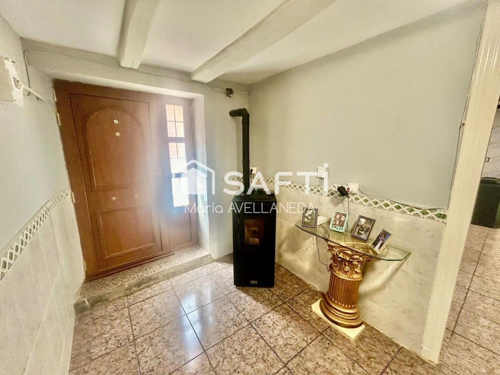3 sovrum Villa till salu i Santa Cristina de Valmadrigal med garage - 45 000 € (Ref: 9615513)