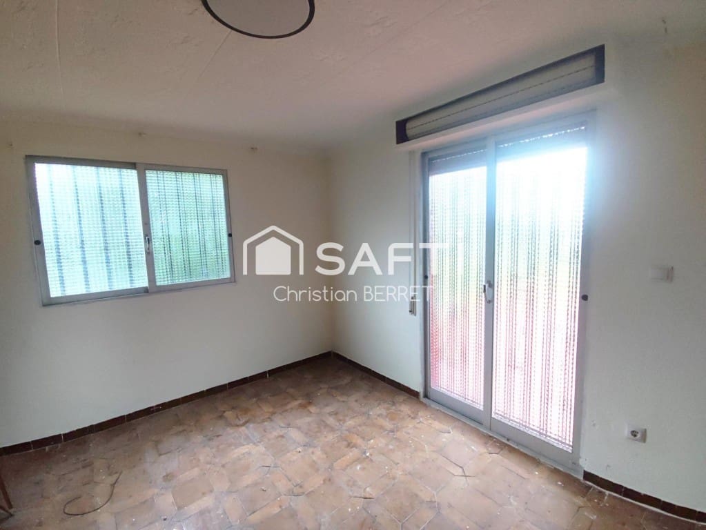 6 quarto Quinta/Casa Rural para venda em Barraca d'Aigues Vives com piscina garagem - 125 000 € (Ref: 9615517)