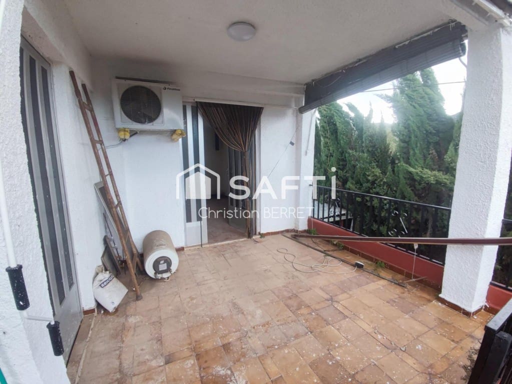 6 quarto Quinta/Casa Rural para venda em Barraca d'Aigues Vives com piscina garagem - 125 000 € (Ref: 9615517)