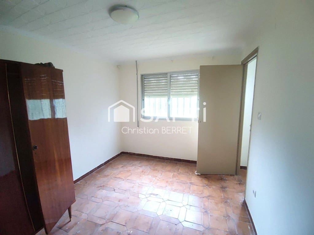 6 quarto Quinta/Casa Rural para venda em Barraca d'Aigues Vives com piscina garagem - 125 000 € (Ref: 9615517)