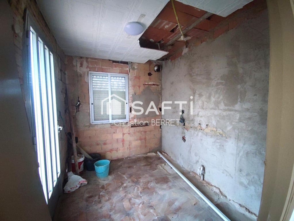 6 quarto Quinta/Casa Rural para venda em Barraca d'Aigues Vives com piscina garagem - 125 000 € (Ref: 9615517)