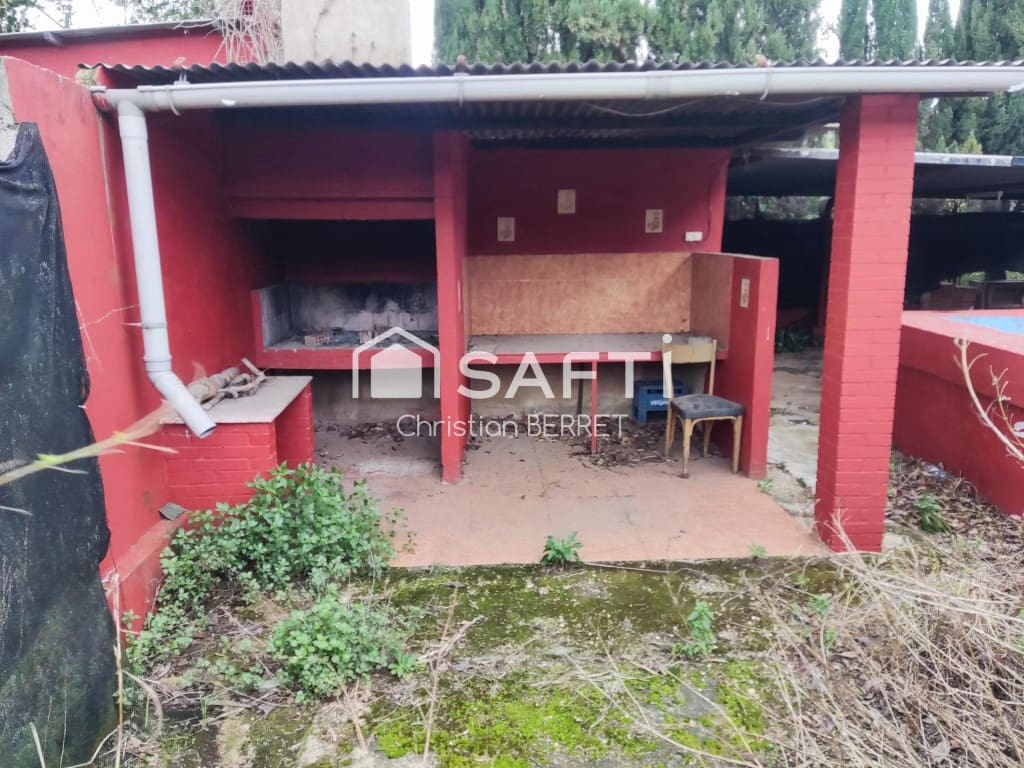 6 quarto Quinta/Casa Rural para venda em Barraca d'Aigues Vives com piscina garagem - 125 000 € (Ref: 9615517)