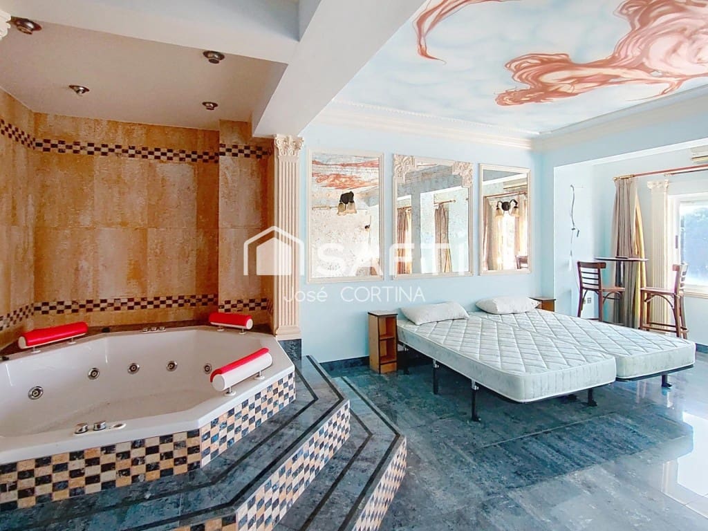 Escritório para venda em Cabanes - 2 200 000 € (Ref: 9615518)