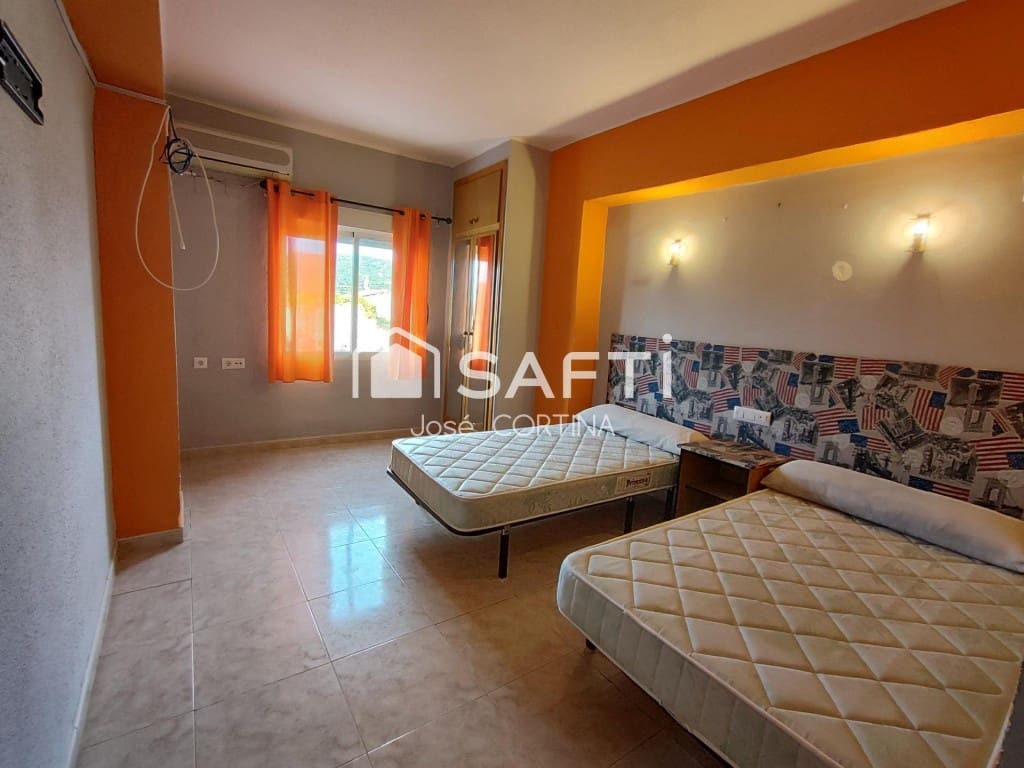 Escritório para venda em Cabanes - 2 200 000 € (Ref: 9615518)