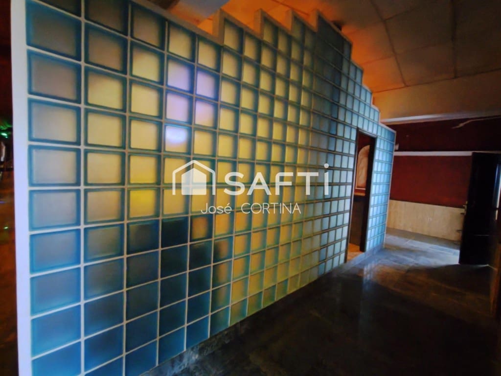 Escritório para venda em Cabanes - 2 200 000 € (Ref: 9615518)