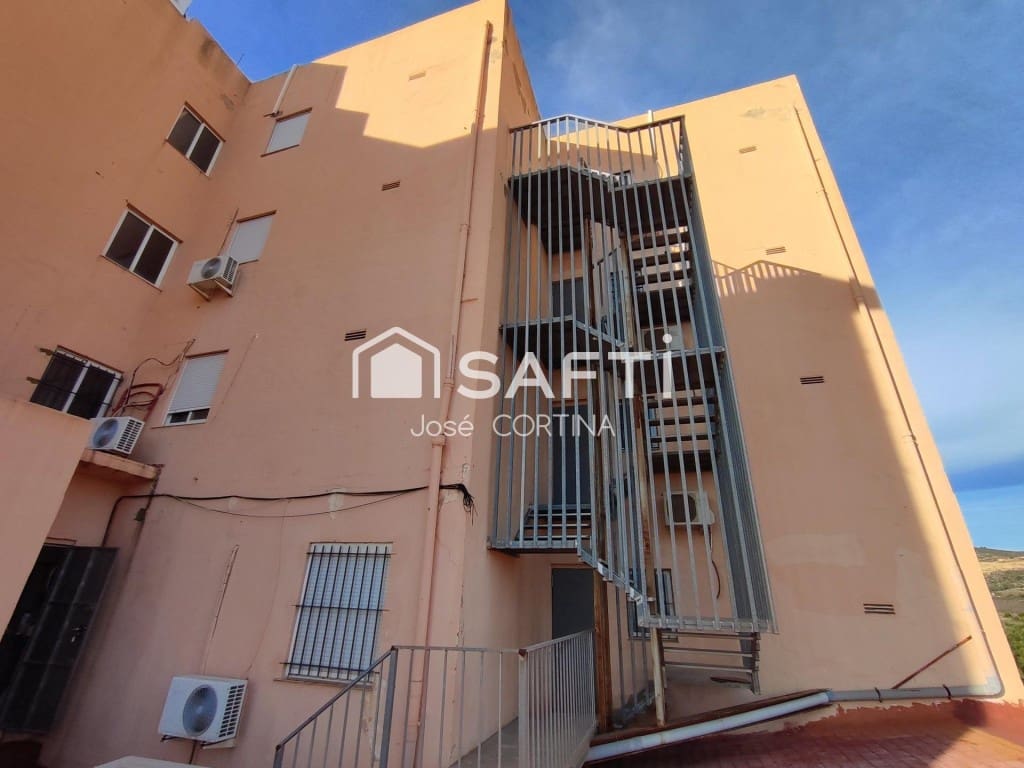 Escritório para venda em Cabanes - 2 200 000 € (Ref: 9615518)