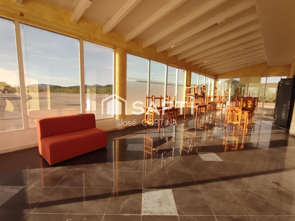 Escritório para venda em Cabanes - 2 200 000 € (Ref: 9615518)