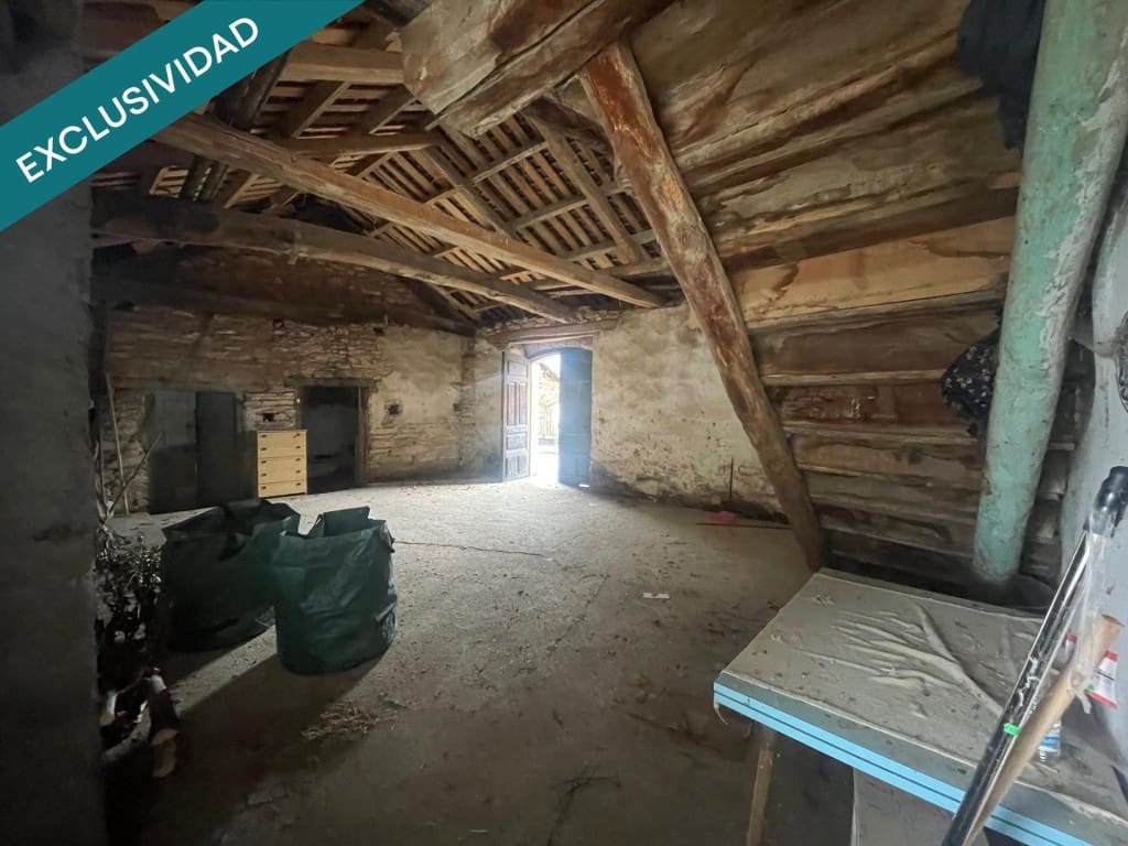 6 sypialnia Finka/Dom wiejski na sprzedaż w Congosto - 94 000 € (Ref: 9615522)