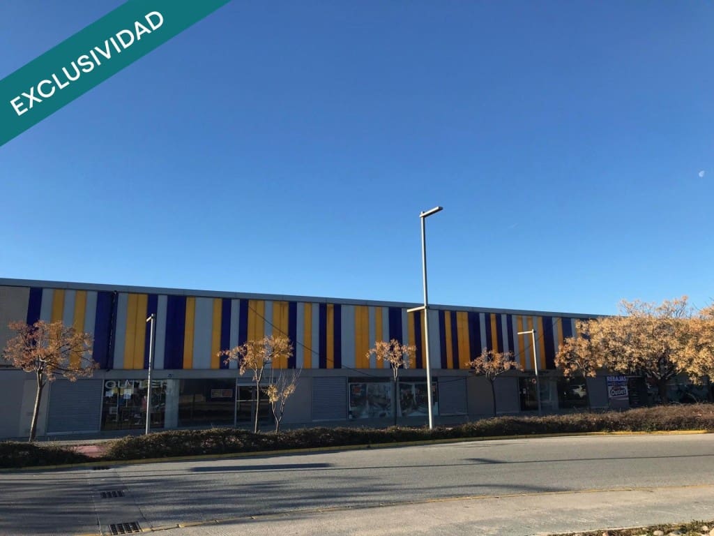 Gewerbe zu verkaufen in Almansa - 104.000 € (Ref: 9615526)