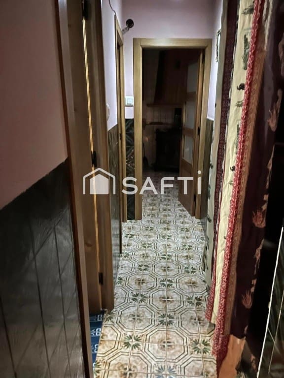 6 bedroom Villa for sale in Pinofranqueado - € 84,900 (Ref: 9615529)