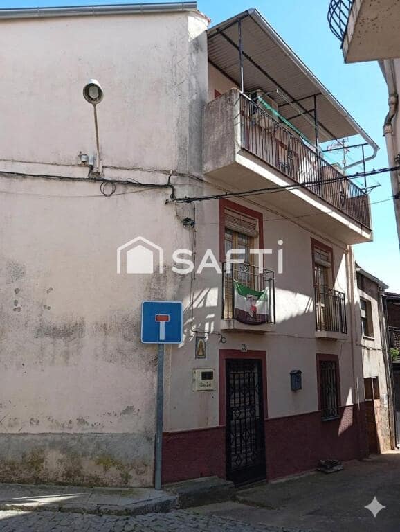 Chalet de 6 habitaciones en Pinofranqueado en venta - 84.900 € (Ref: 9615529)