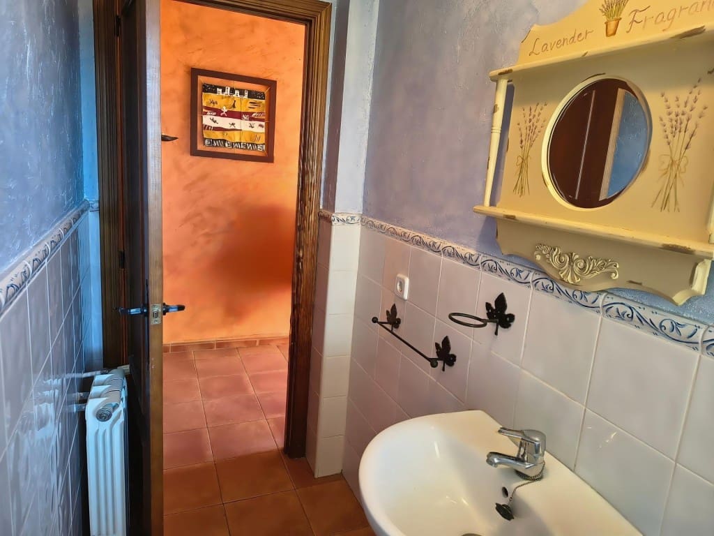 3 sovrum Radhus till salu i Olmeda de las Fuentes med garage - 340 000 € (Ref: 9619282)