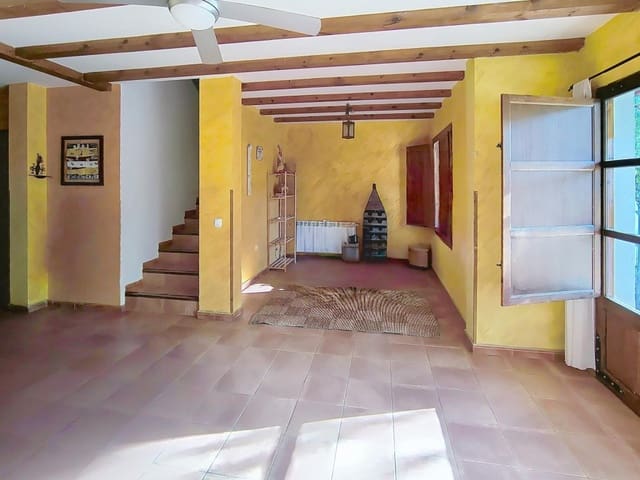 3 sovrum Radhus till salu i Olmeda de las Fuentes med garage - 340 000 € (Ref: 9619282)