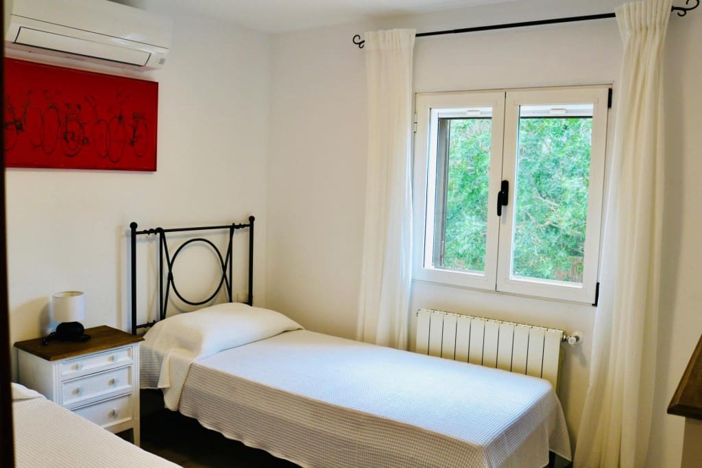 4 sypialnia Willa na sprzedaż w Cala Santanyi z basenem - 1 490 000 € (Ref: 9619283)