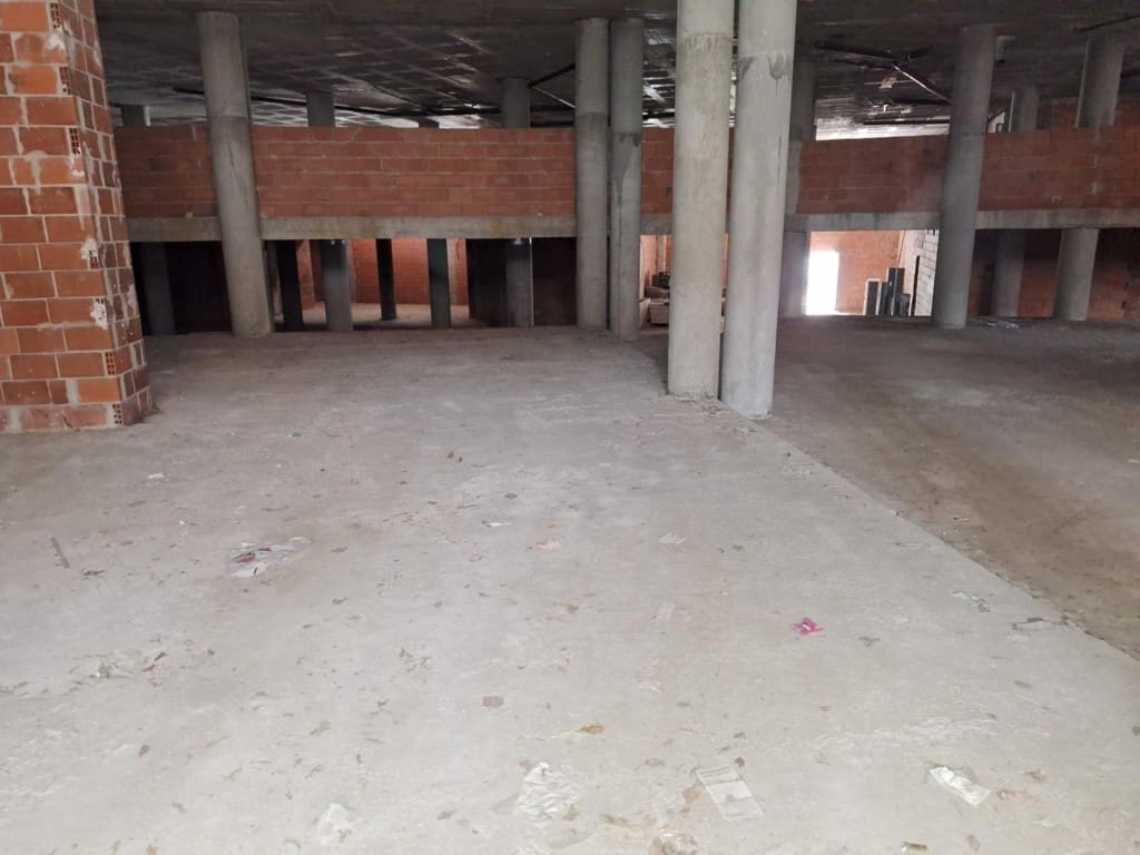 Commercial for rent in Yecla - € 1,325 (Ref: 9619286)