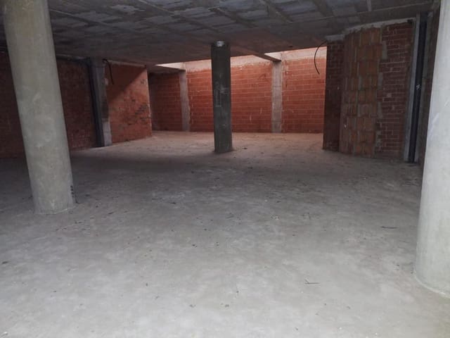 Commercial for rent in Yecla - € 1,325 (Ref: 9619286)