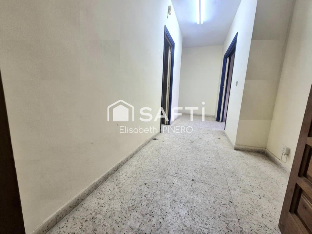 5 soveværelse Lejlighed til salg i Montijo - € 85.000 (Ref: 9619288)