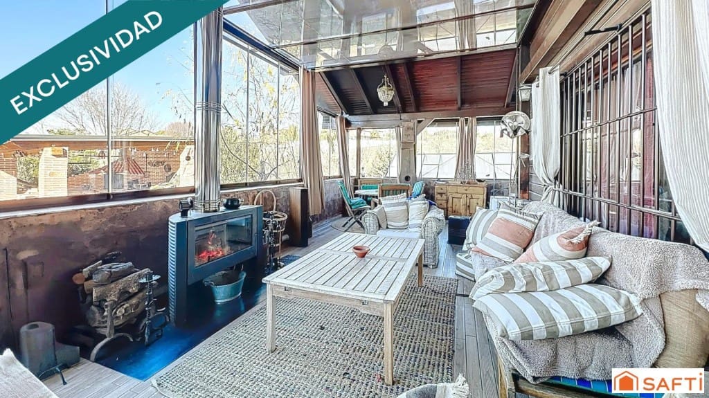 5 sovrum Villa till salu i El Casar med pool - 567 000 € (Ref: 9619292)