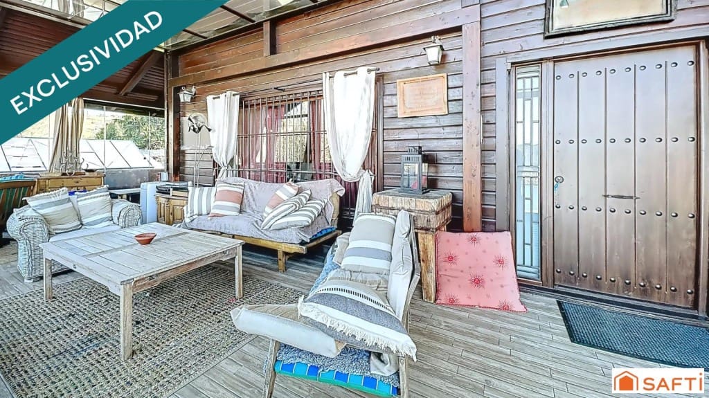 5 sovrum Villa till salu i El Casar med pool - 567 000 € (Ref: 9619292)