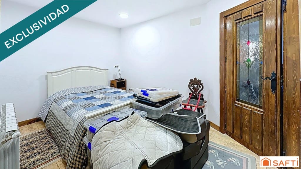 5 sovrum Villa till salu i El Casar med pool - 567 000 € (Ref: 9619292)