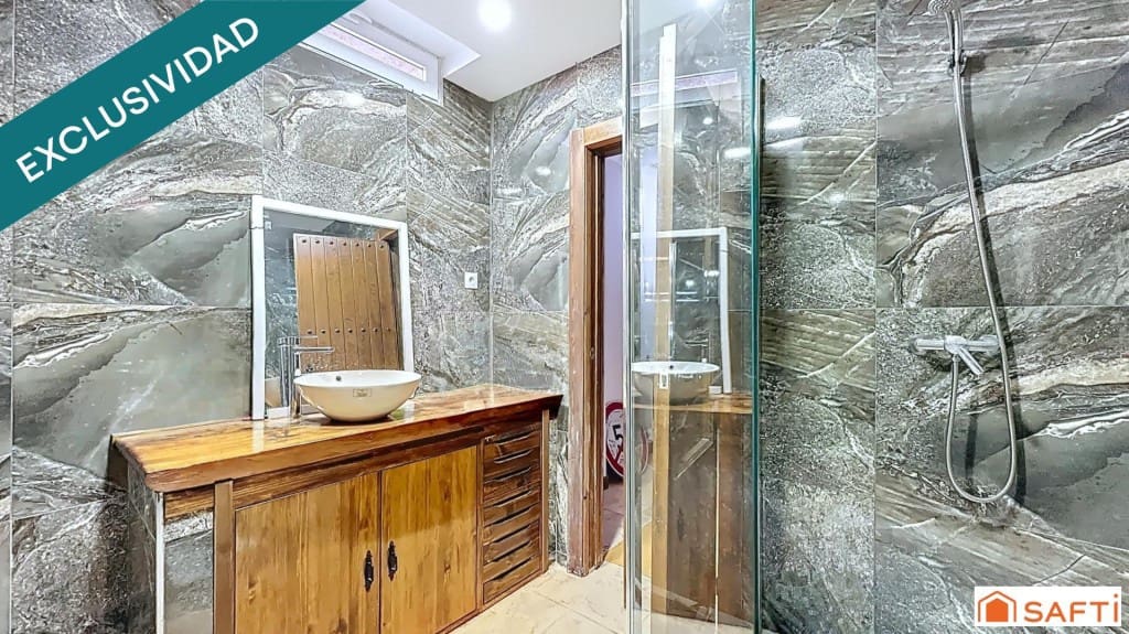 5 sovrum Villa till salu i El Casar med pool - 567 000 € (Ref: 9619292)