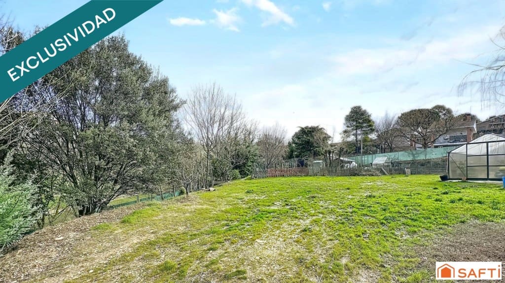 5 sovrum Villa till salu i El Casar med pool - 567 000 € (Ref: 9619292)