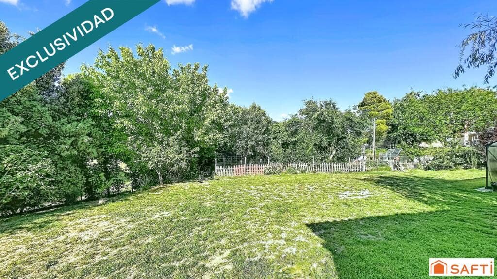5 soveværelse Villa til salg i El Casar med swimmingpool - € 550.000 (Ref: 9619292)