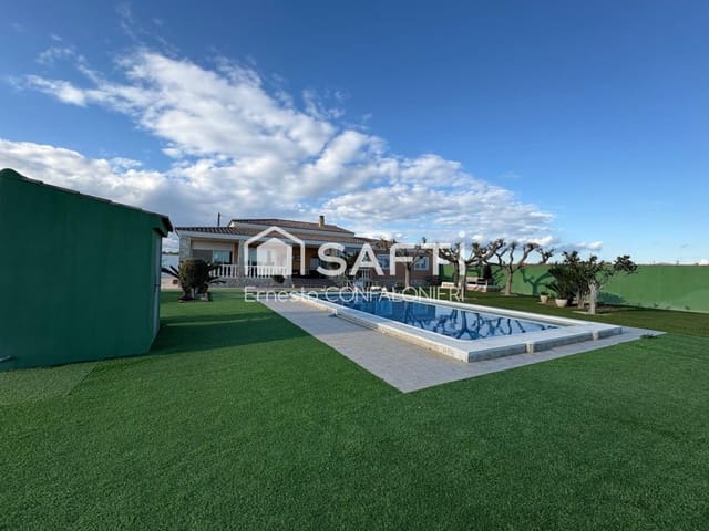 4 sovrum Finca/Hus på landet till salu i Vinaròs med pool garage - 465 000 € (Ref: 9619295)