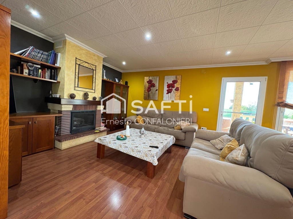 4 sovrum Finca/Hus på landet till salu i Vinaros med pool garage - 465 000 € (Ref: 9619295)