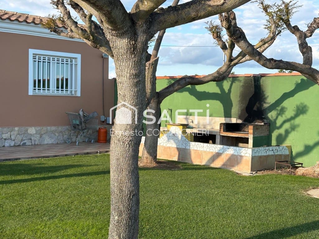 4 sovrum Finca/Hus på landet till salu i Vinaros med pool garage - 465 000 € (Ref: 9619295)