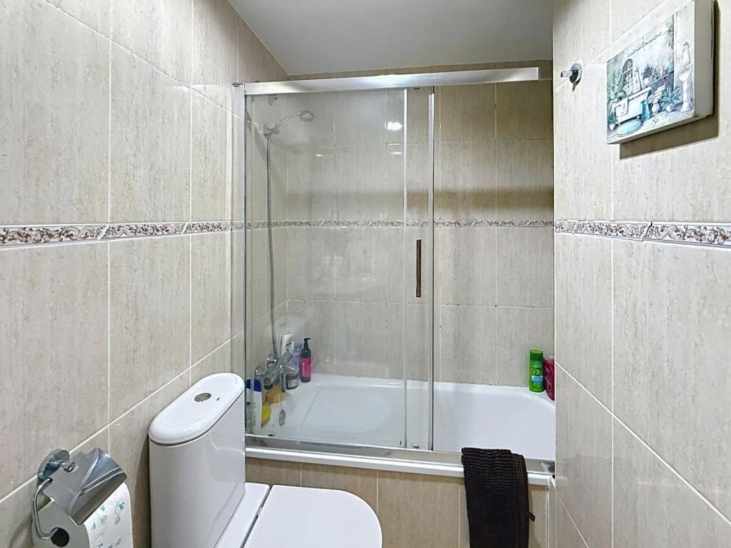 3 makuuhuone Huoneisto myytävänä paikassa Sitges mukana uima-altaan - 499 000 € (Ref: 9619296)