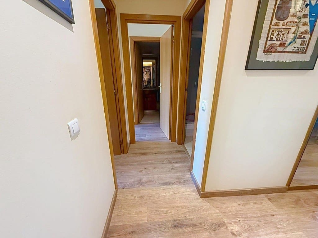 3 makuuhuone Huoneisto myytävänä paikassa Sitges mukana uima-altaan - 499 000 € (Ref: 9619296)