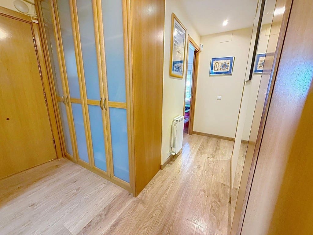 3 makuuhuone Huoneisto myytävänä paikassa Sitges mukana uima-altaan - 499 000 € (Ref: 9619296)