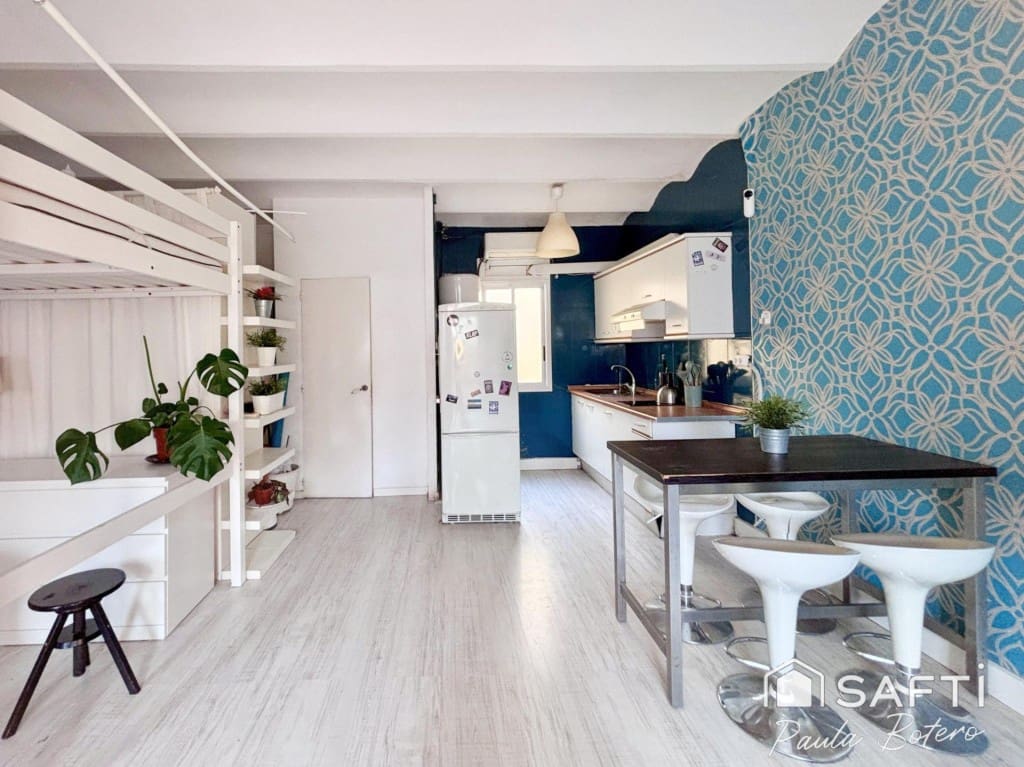 1 soveværelse Lejlighed til salg i Barcelona by - € 209.000 (Ref: 9619298)