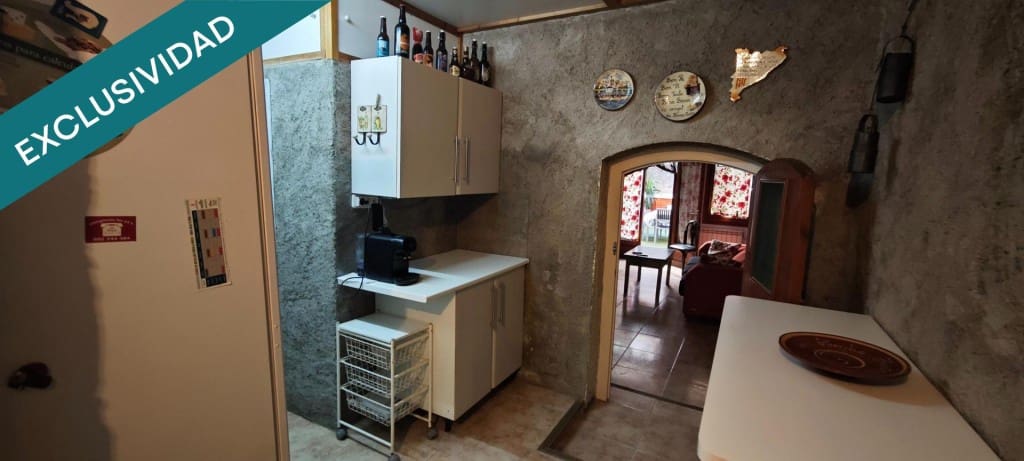 4 sovrum Radhus till salu i Riba-roja d'Ebre med pool garage - 280 000 € (Ref: 9619299)