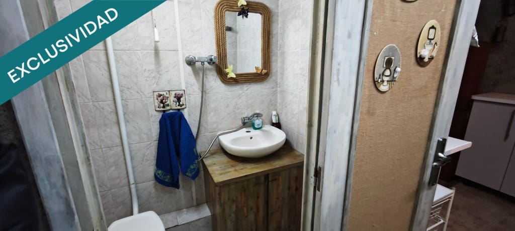 4 sovrum Radhus till salu i Riba-roja d'Ebre med pool garage - 280 000 € (Ref: 9619299)