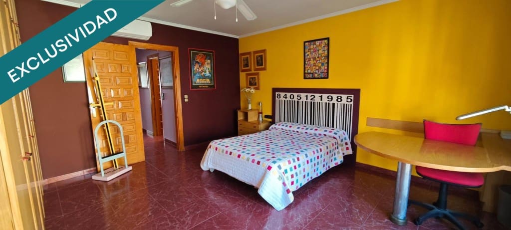 4 sovrum Radhus till salu i Riba-roja d'Ebre med pool garage - 280 000 € (Ref: 9619299)