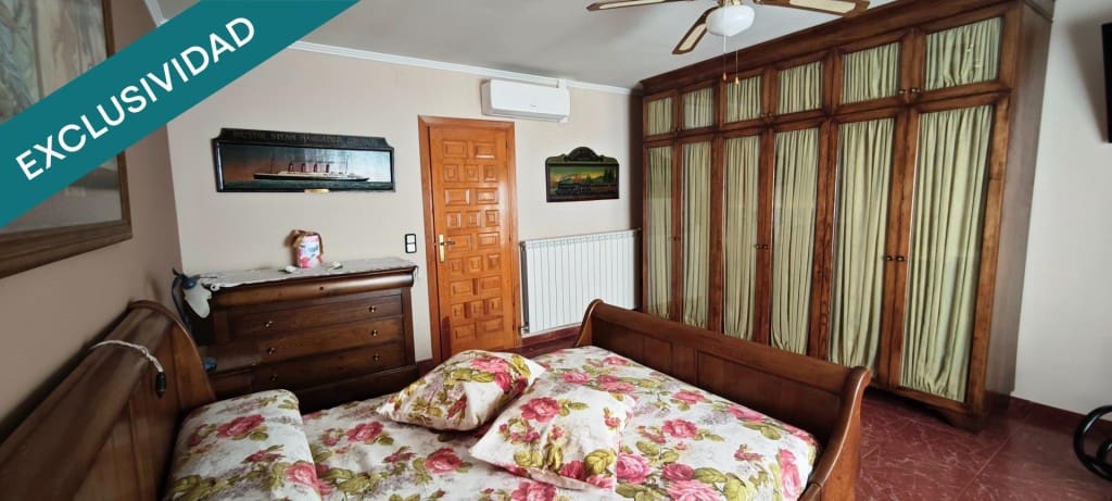 4 sovrum Radhus till salu i Riba-roja d'Ebre med pool garage - 280 000 € (Ref: 9619299)